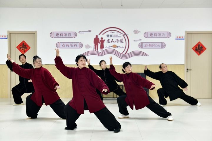 _伟大思想引领伟大事业_伟大中兴